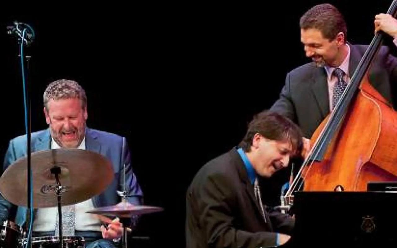 Jazz Palace Image
